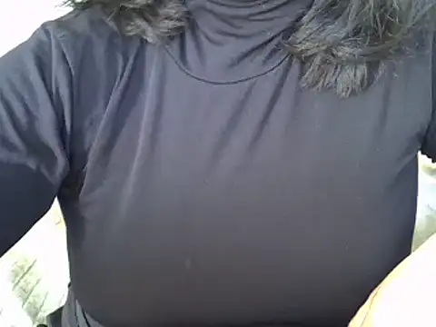 Snapshot of ITALIANASISIXX chatting on November 3, 11:22 am ITALIANASISIXX online show from November 3, 11:22 am