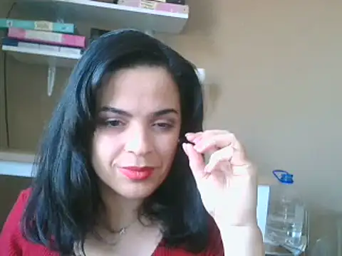 Snapshot of ITALIANASISIXX chatting on November 25, 11:43 am ITALIANASISIXX online show from November 25, 11:43 am