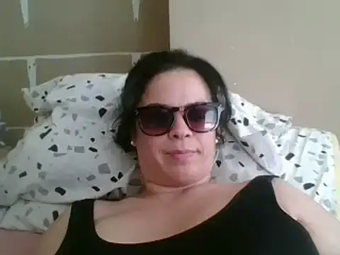 ITALIANASISIXX online show from April 30, 2:12 pm
