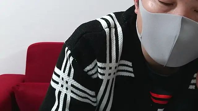 Snapshot of taaboudajo chatting on December 19, 4:36 pm taaboudajo online show from December 19, 4:36 pm