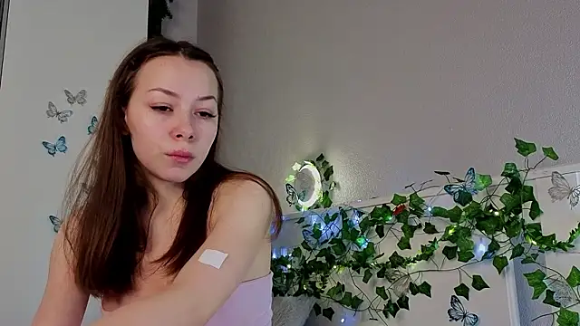 BlushinBloom online show from February 20, 5:59 am