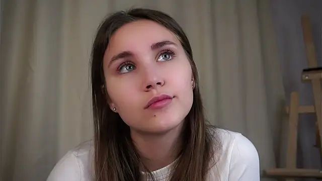 Snapshot of EthalFlowers chatting on November 10, 1:15 am EthalFlowers online show from November 10, 1:15 am