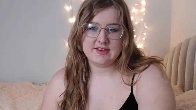 AgnesRoseCams online show from February 12, 10:43 am