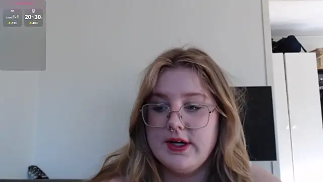 AgnesRoseCams online show from April 20, 9:01 am