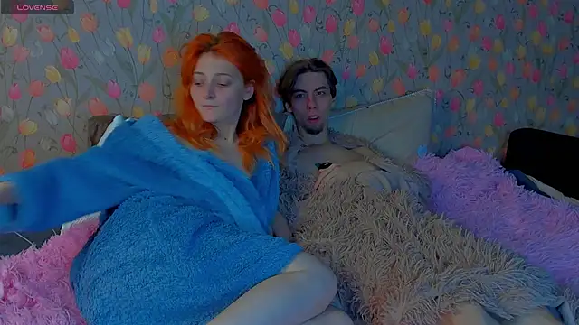 Snapshot of Squirrel_Bunny chatting on October 12, 4:39 pm Squirrel Bunny online show from October 12, 4:39 pm