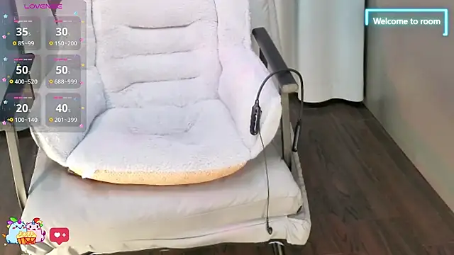 Snapshot of LINLIN-2025 chatting on November 3, 2:07 pm LINLIN-2025 online show from November 3, 2:07 pm