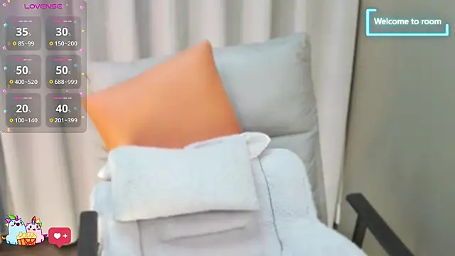 Snapshot of LINLIN-2025 chatting on November 15, 2:02 pm LINLIN-2025 online show from November 15, 2:02 pm