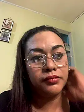 EmmaKantutera online show from November 12, 3:56 pm