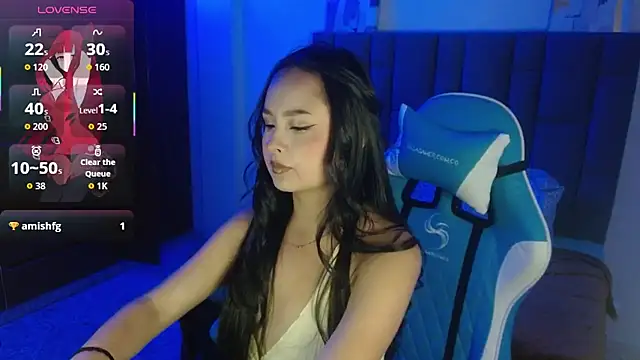 Emma-Flowers online show from November 3, 7:59 pm