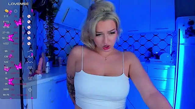 Candy Mur online show from September 30, 8:58 pm