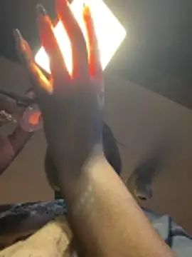 Snapshot of alisonn_moon chatting on December 3, 9:57 pm alisonn moon online show from December 3, 9:57 pm