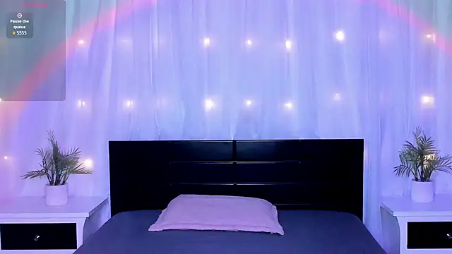 Evolet Bee online show from March 10, 12:10 pm