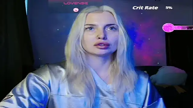 Snapshot of SpaceMarsi chatting on October 10, 1:48 am SpaceMarsi online show from October 10, 1:48 am