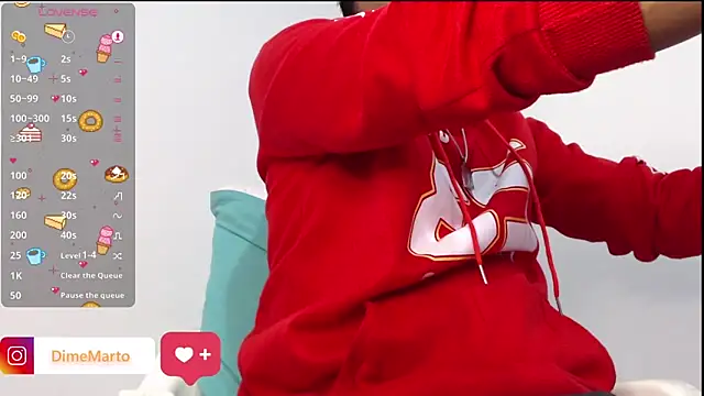 Snapshot of mike_black_22 chatting on October 21, 1:56 pm mike black 22 online show from October 21, 1:56 pm