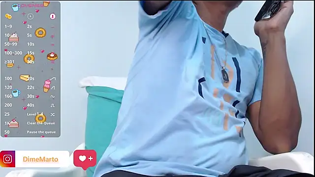 Snapshot of mike_black_22 chatting on November 14, 2:16 pm mike black 22 online show from November 14, 2:16 pm