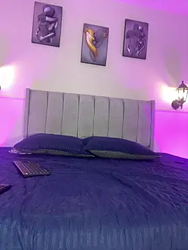 Samara Hadi  online show from February 14, 1:24 am