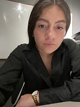 Snapshot of Alyha_Cortes chatting on September 15, 1:33 pm Alyha Cortes online show from September 15, 1:33 pm