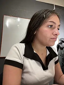 Snapshot of Alyha_Cortes chatting on September 19, 1:56 pm Alyha Cortes online show from September 19, 1:56 pm
