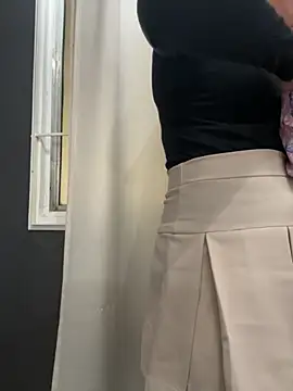Snapshot of Alyha_Cortes chatting on October 3, 1:30 pm Alyha Cortes online show from October 3, 1:30 pm