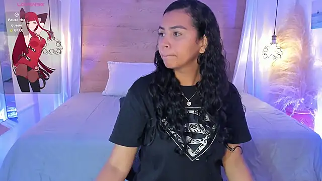 Snapshot of Artemisa08 chatting on October 22, 2:12 am Artemisa08 online show from October 22, 2:12 am