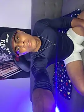 Snapshot of Nick_Jackson_ chatting on February 5, 7:13 am Nick Jackson online show from February 5, 7:13 am