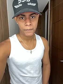 Snapshot of Nick_Jackson_ chatting on February 7, 9:07 pm Nick Jackson online show from February 7, 9:07 pm