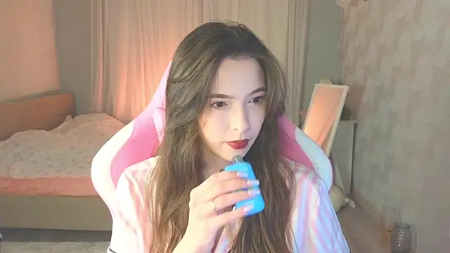 Snapshot of yuna_sunshy chatting on November 14, 11:13 pm yuna sunshy online show from November 14, 11:13 pm