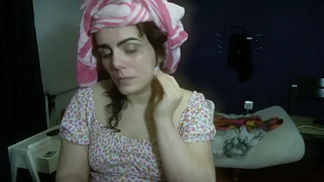 Snapshot of turkishTransEfsun chatting on October 1, 3:29 pm turkishTransEfsun online show from October 1, 3:29 pm
