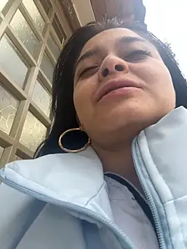 Emily Rivers  online show from September 13, 1:44 pm