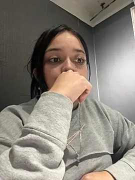 Emily Rivers  online show from October 18, 2:47 am