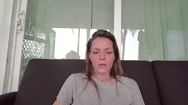 Snapshot of LaylaRainVIP chatting on September 11, 8:20 pm LaylaRainVIP online show from September 11, 8:20 pm