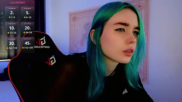 Snapshot of Kiara_Dream chatting on September 8, 8:52 pm Kiara Dream online show from September 8, 8:52 pm