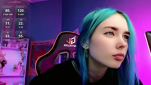 Snapshot of Kiara_Dream chatting on September 15, 8:31 pm Kiara Dream online show from September 15, 8:31 pm