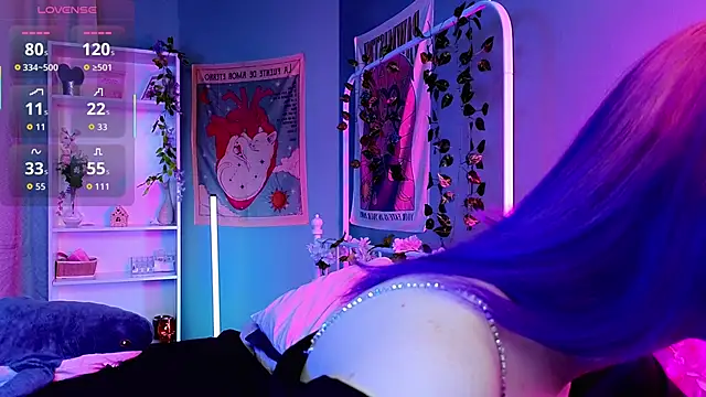 Snapshot of Kiara_Dream chatting on October 10, 9:14 pm Kiara Dream online show from October 10, 9:14 pm