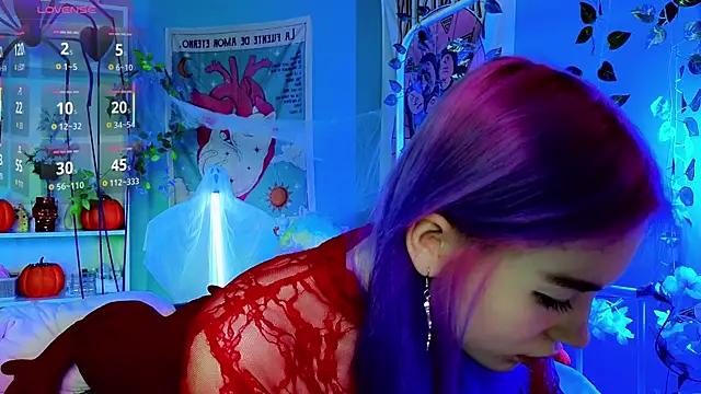 Snapshot of Kiara_Dream chatting on October 29, 8:54 pm Kiara Dream online show from October 29, 8:54 pm