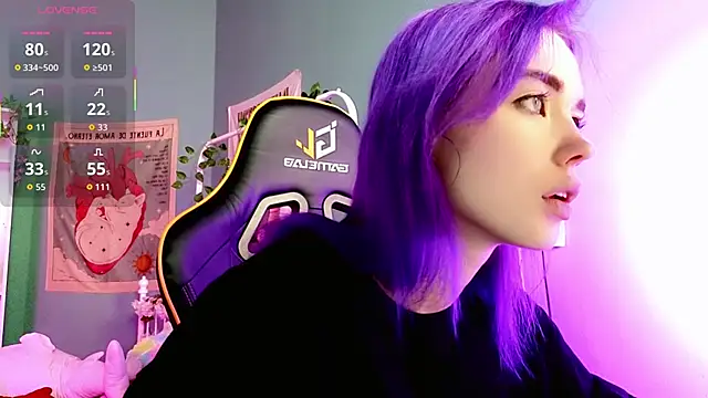 Snapshot of Kiara_Dream chatting on November 12, 8:52 pm Kiara Dream online show from November 12, 8:52 pm