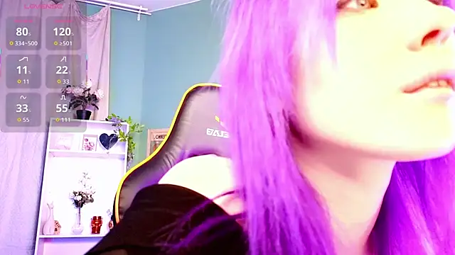 Snapshot of Kiara_Dream chatting on November 25, 8:53 pm Kiara Dream online show from November 25, 8:53 pm