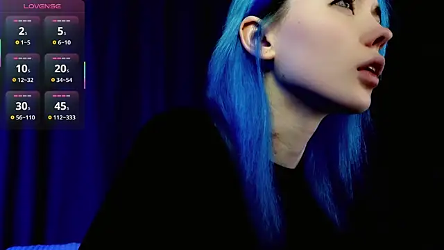 Snapshot of Kiara_Dream chatting on December 2, 8:48 pm Kiara Dream online show from December 2, 8:48 pm