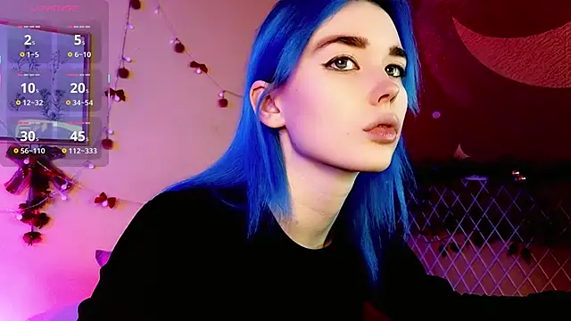 Snapshot of Kiara_Dream chatting on December 17, 8:59 pm Kiara Dream online show from December 17, 8:59 pm