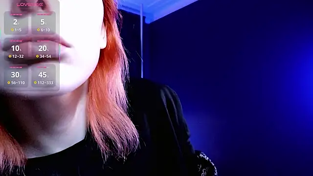 Snapshot of Kiara_Dream chatting on February 19, 8:27 pm Kiara Dream online show from February 19, 8:27 pm