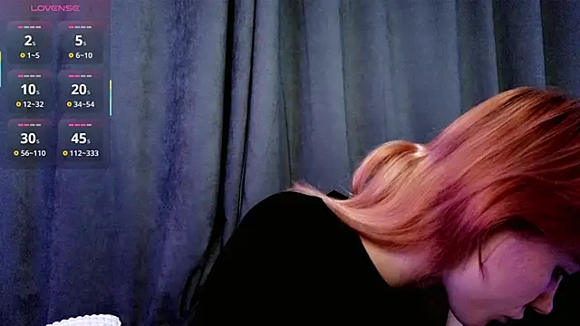 Snapshot of Kiara_Dream chatting on February 27, 9:04 pm Kiara Dream online show from February 27, 9:04 pm