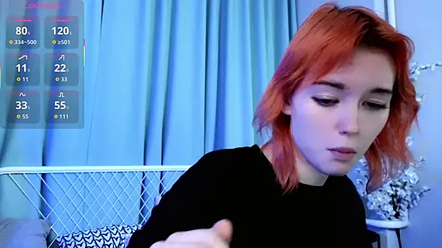 Snapshot of Kiara_Dream chatting on March 3, 6:58 pm Kiara Dream online show from March 3, 6:58 pm