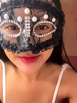 Snapshot of Mimi_love01 chatting on November 17, 7:36 am Mimi love01 online show from November 17, 7:36 am