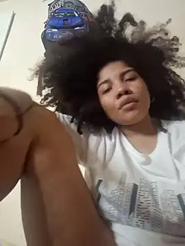 madelene online show from December 10, 5:50 am