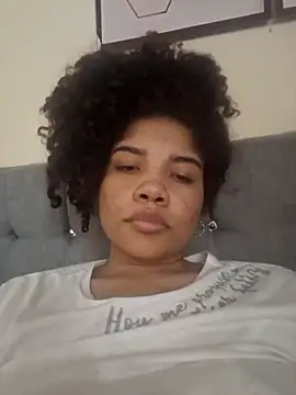 madelene online show from December 26, 5:04 am