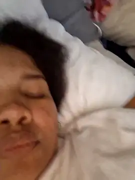 madelene online show from February 1, 4:56 am