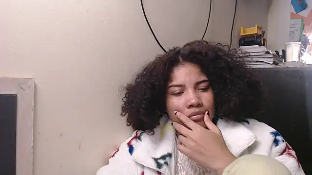 madelene online show from February 16, 1:03 am