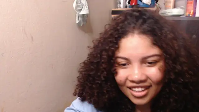 madelene online show from November 18, 2:50 am