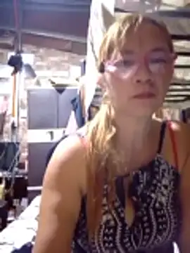 SexyHottMom online show from December 23, 2:20 am