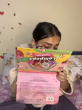 Snapshot of MiaRousexxx_ chatting on October 7, 10:12 am MiaRousexxx online show from October 7, 10:12 am